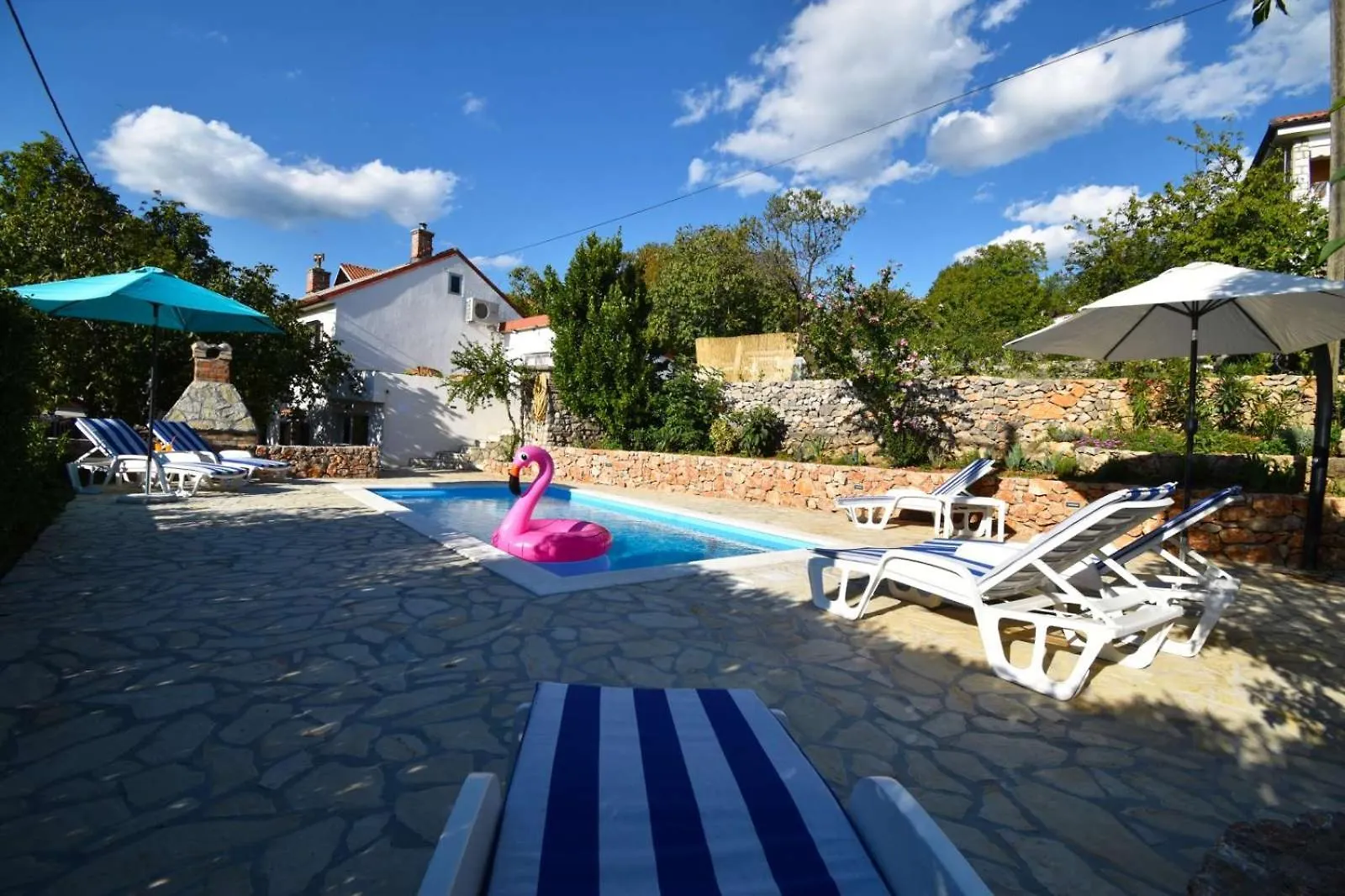 Holiday House Vira With A Pool Hreljin
