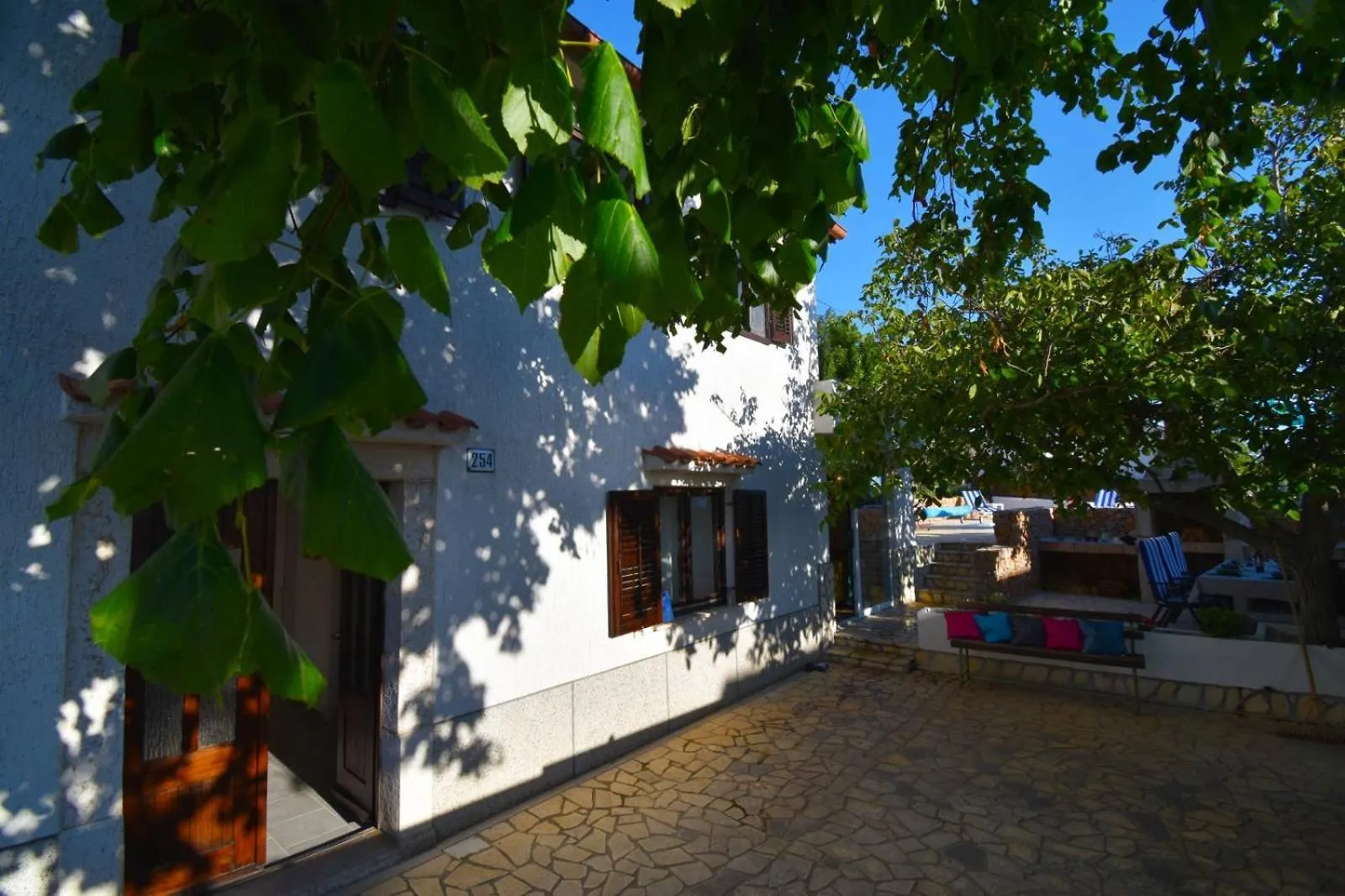 Holiday House Vira With A Pool Hreljin